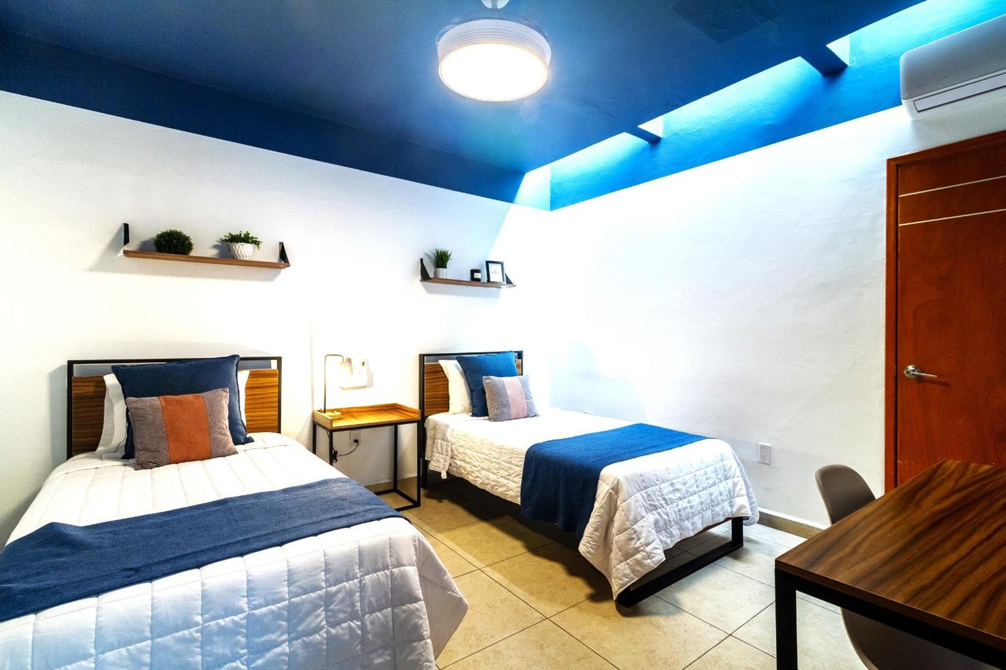 Casa Azul Turquesa Excelente Ubicacion Facturamos Villa Guadalajara Exterior foto